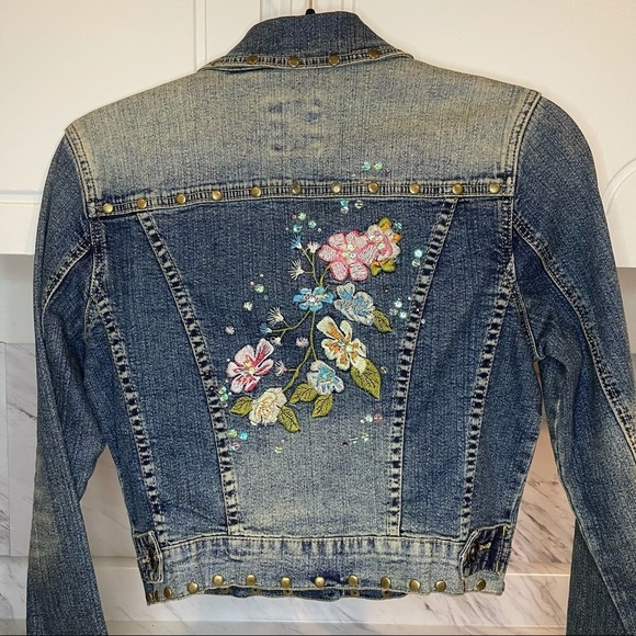 ZCO Vintage Floral Embroidered Denim Jacket - Blue - Medium - Picture 7 of 16